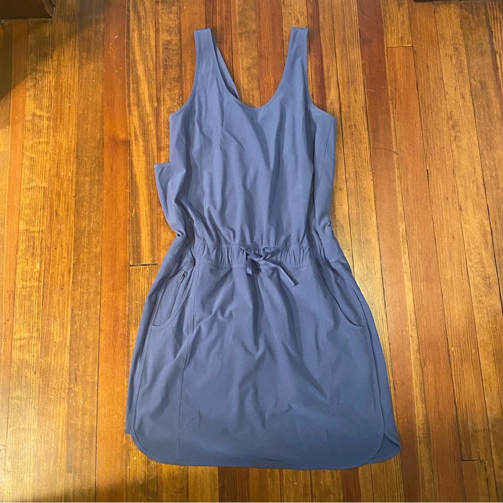 Womens Patagonia fleetwith dress NWT